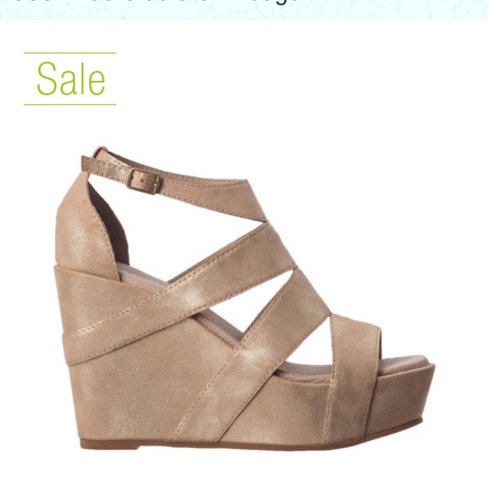 Antelope Anthropologie Collection Gold Sandals